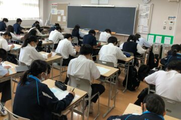 みんな真剣に取り組んでいます！